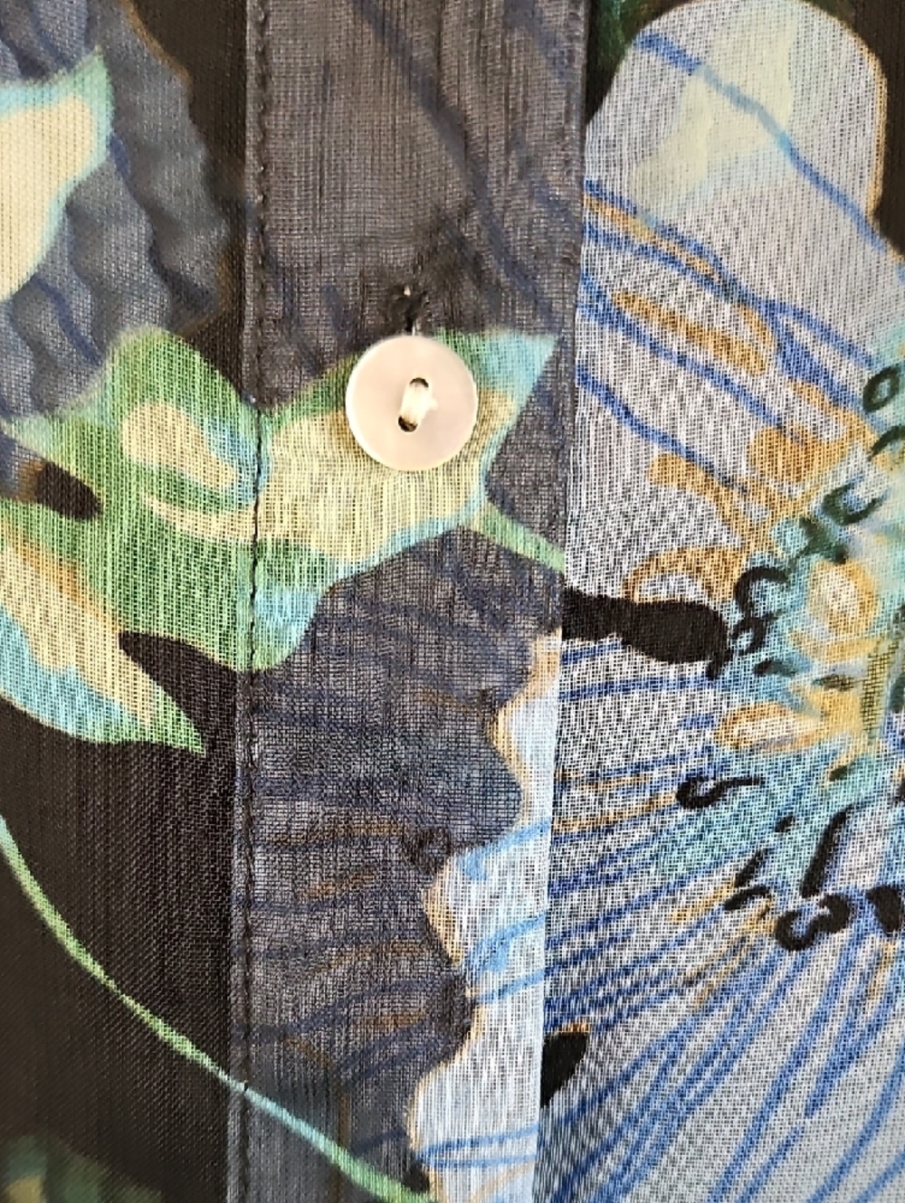 NICOLA Black Sheer Floral Button-Front Blouse with Blue Floral Tank Size Medium - Picture 5 of 8